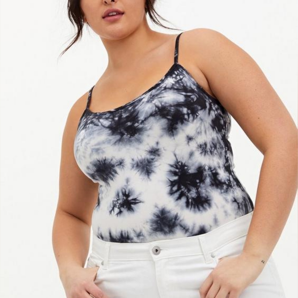Torrid Tie-dye tank top Size 4